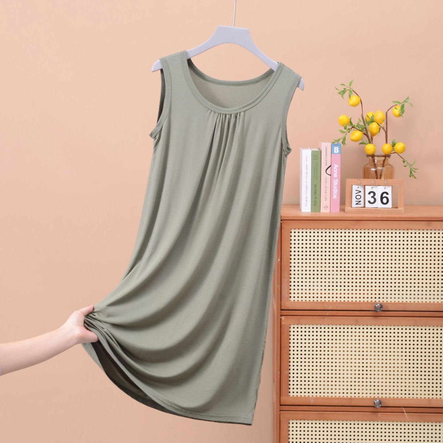 Round Neck Ruffled Sleeveless Loose Fit Maxi Dress for Plus Size - Solid Color Casual Home Dress