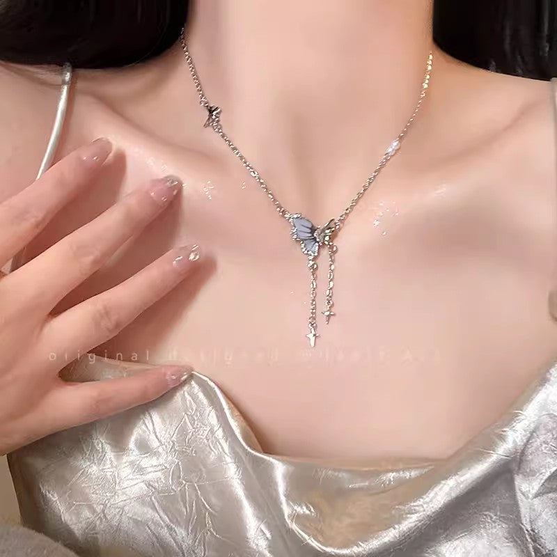 Necklace, women's accessories