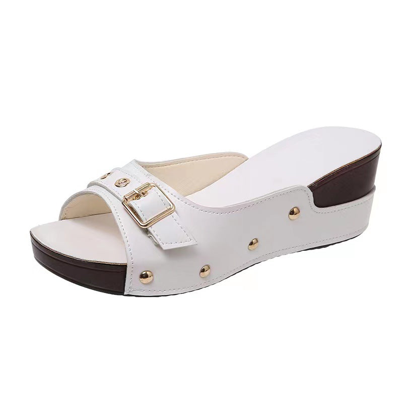 Belt-buckle, wedge heel, riveted flip-flops