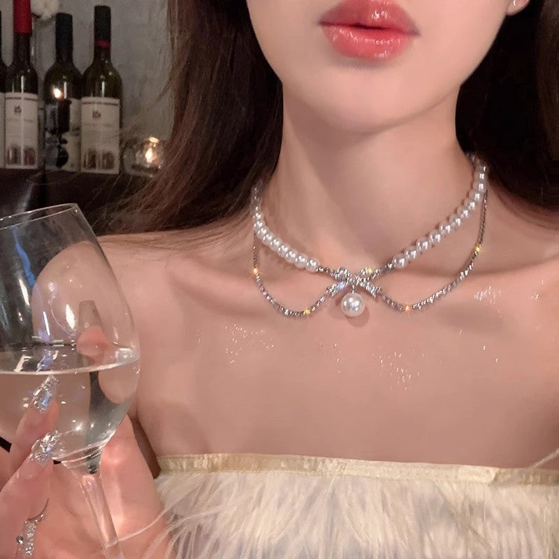 Necklace, women's accessories