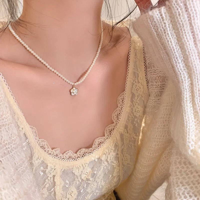 Necklace, women's accessories