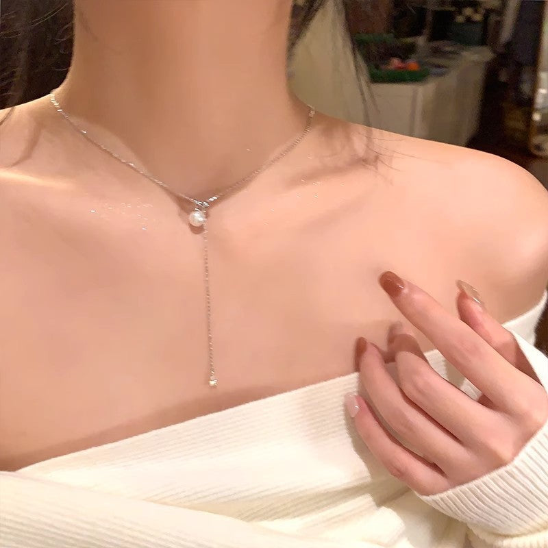 Necklace, women's accessories