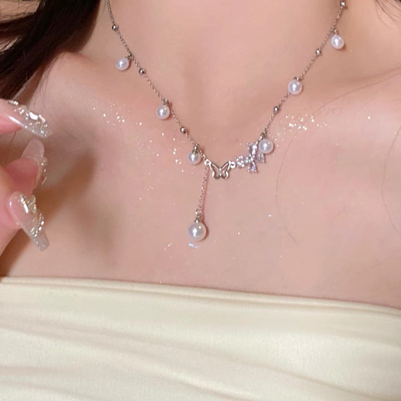 Necklace, women's accessories