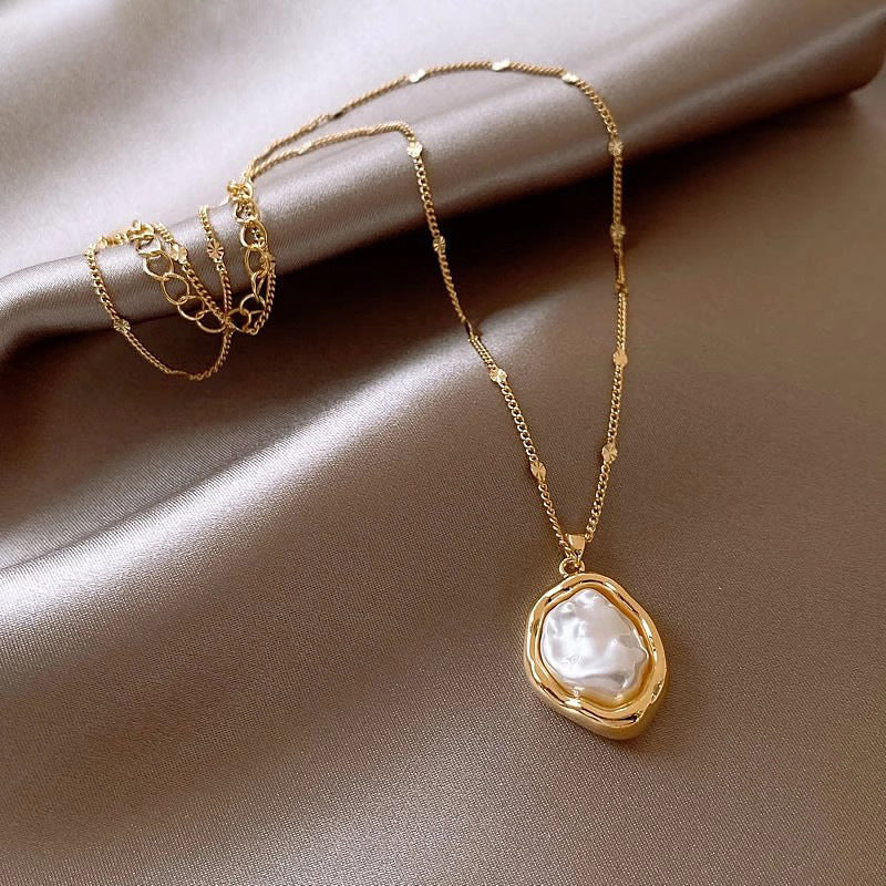 Necklace, women's accessories