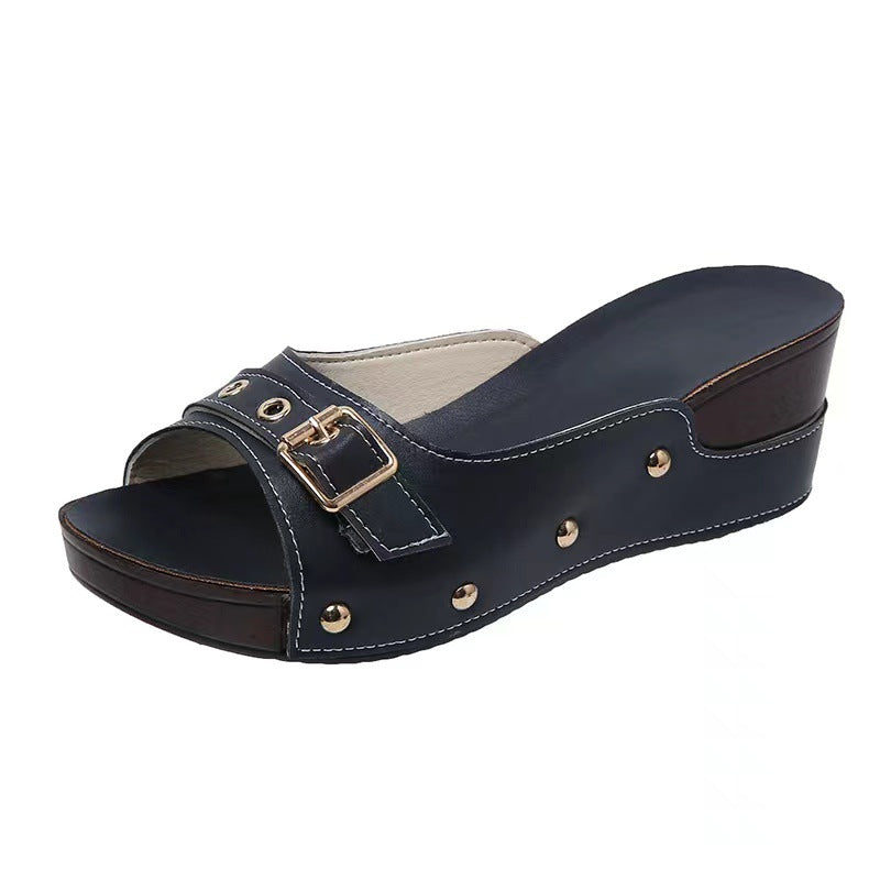 Belt-buckle, wedge heel, riveted flip-flops