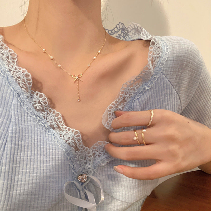 Necklace, women's accessories